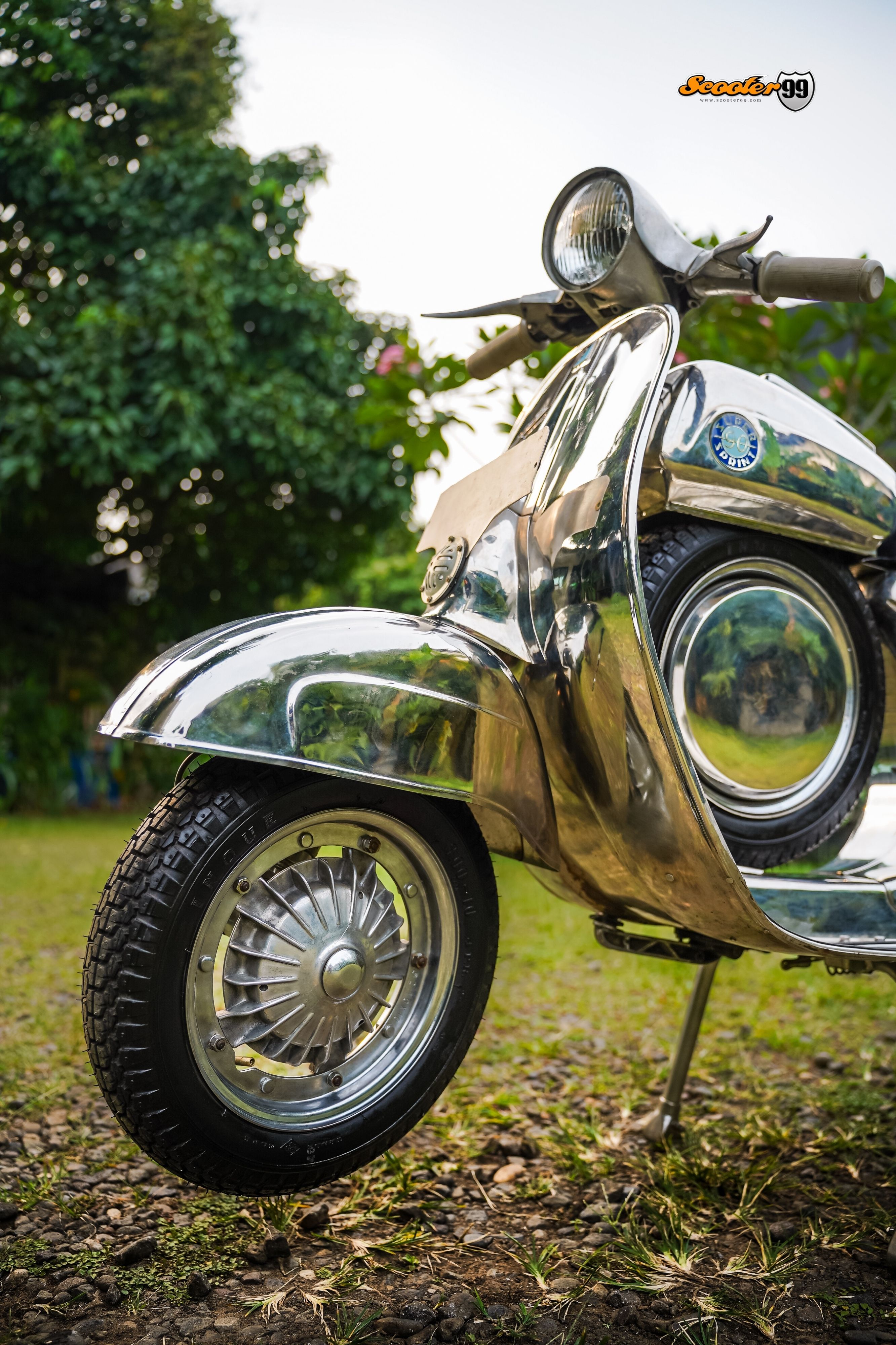 Vespa 90SS Stainless Steel – side profile